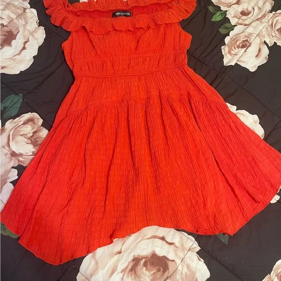 white christmas dresses Ms Ruffles mini dress main image 0